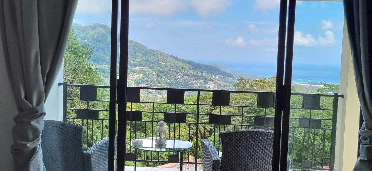 Otantik Residence ヴィクトリア エクステリア 写真